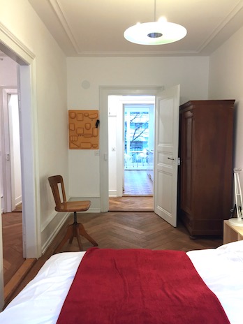 Schlafzimmer 1